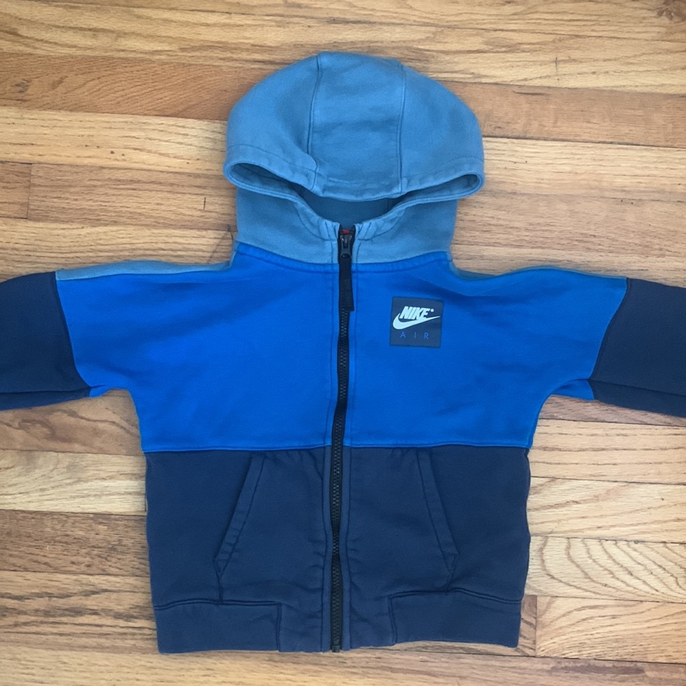 Boys Nike Sweatshirt - Picture 4 of 8